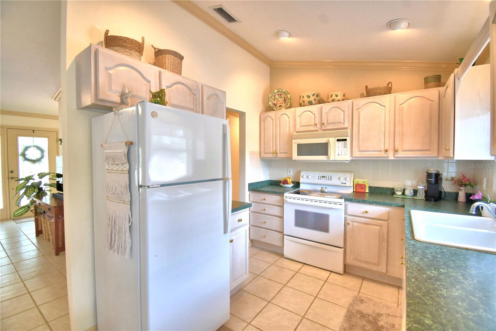 Image 19 of 48 For 23 Armadillo Road