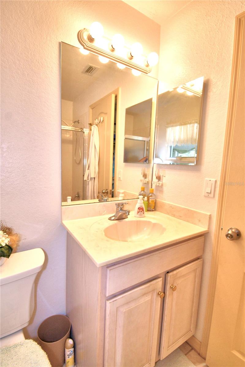 Image 29 of 48 For 23 Armadillo Road