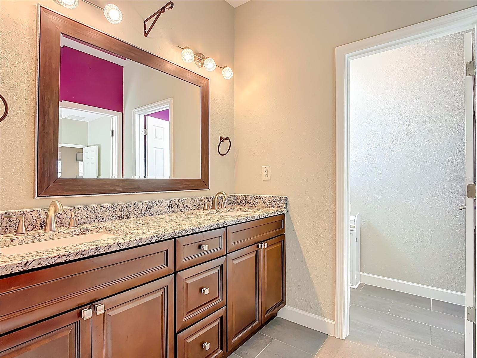 Image 23 of 59 For 1230 Bryn Mawr Avenue