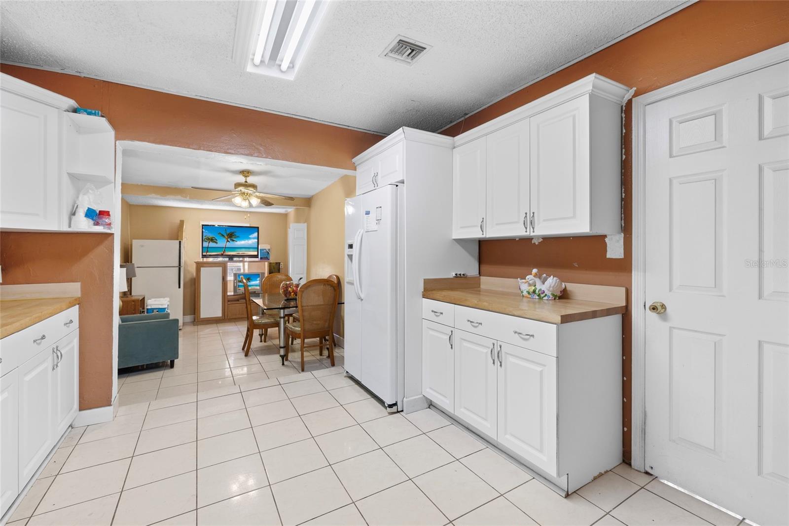 Image 14 of 42 For 5838 Harding Street