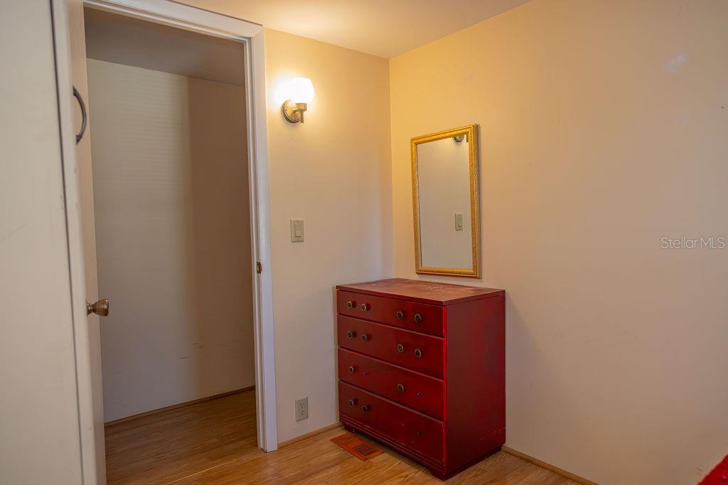 Image 19 of 46 For 23 Anchor Inn Road