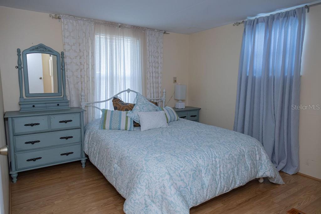 Image 23 of 46 For 23 Anchor Inn Road