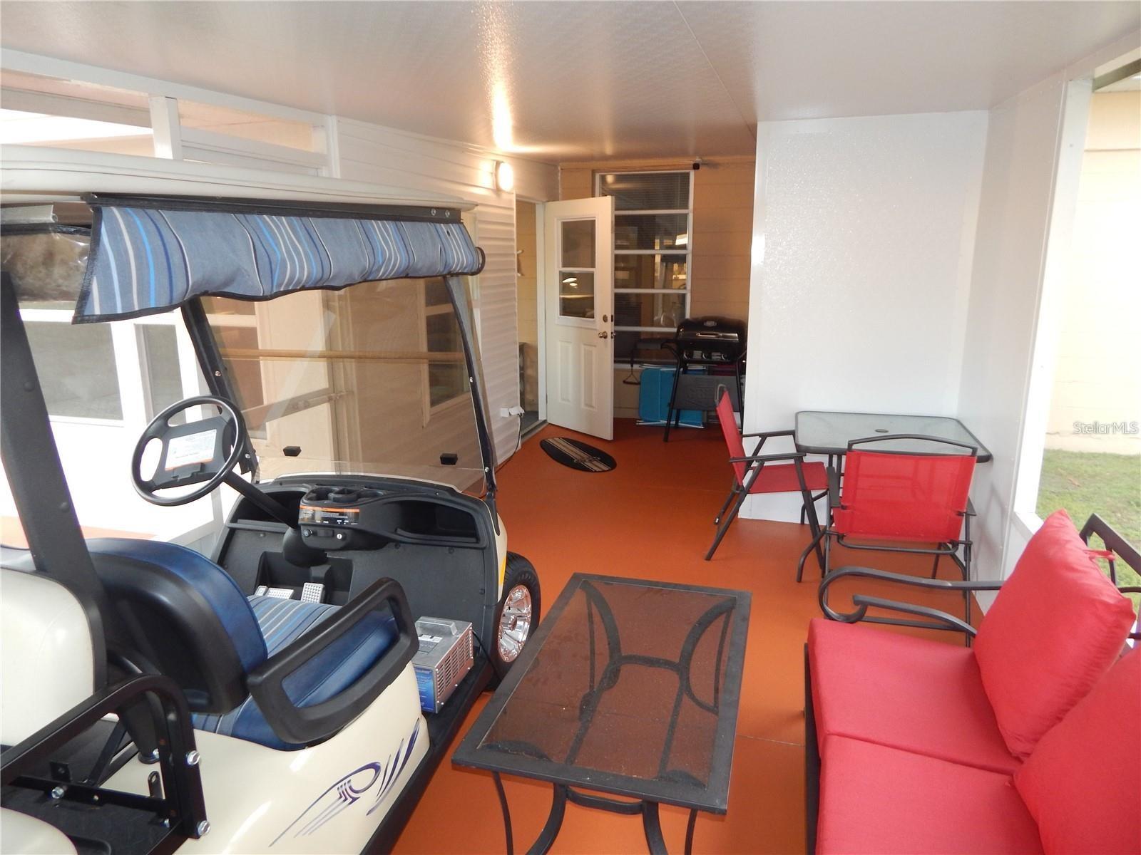 Image 27 of 41 For 105 Club Circle