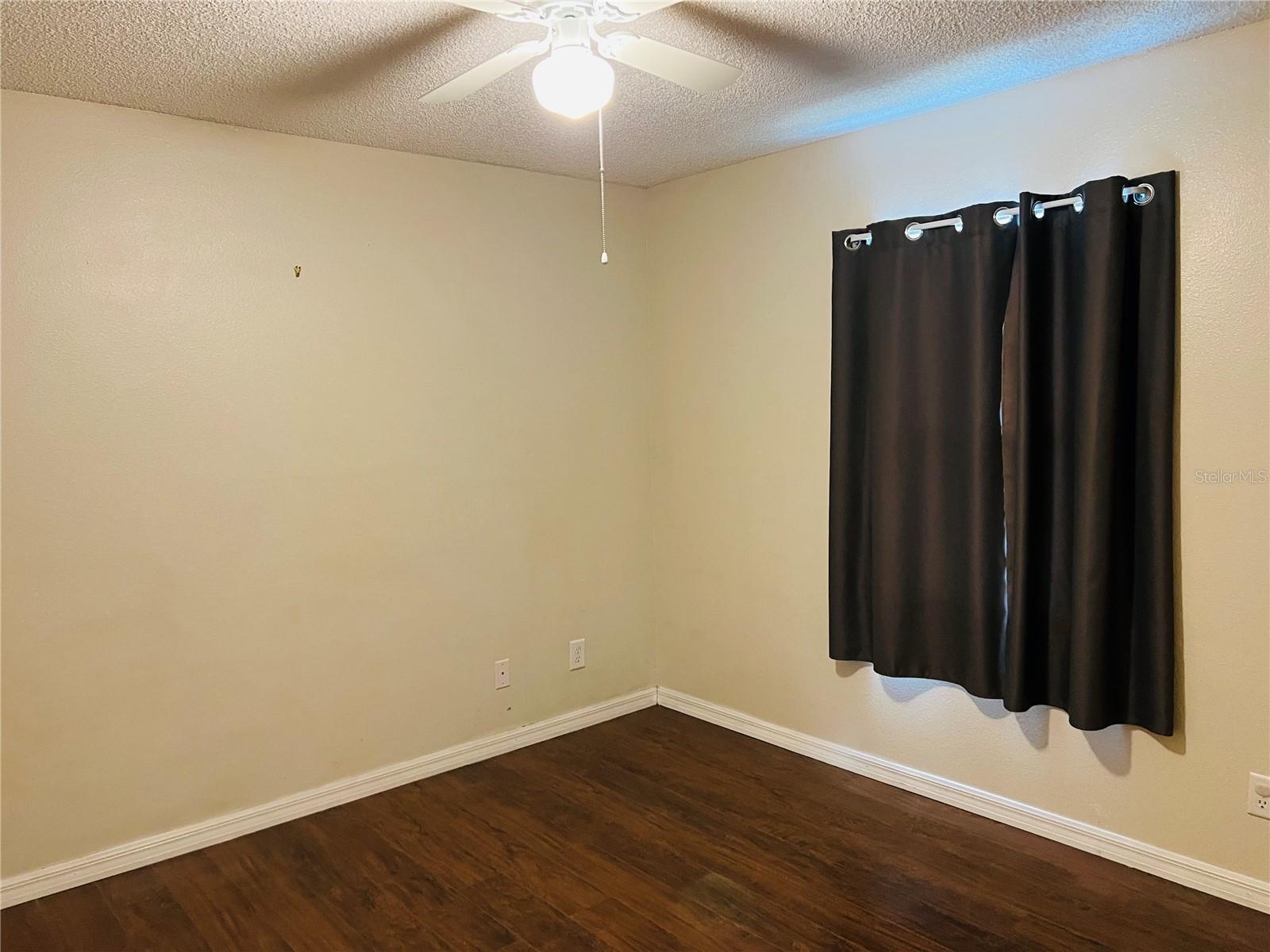 Image 25 of 45 For 1428 Covington Court