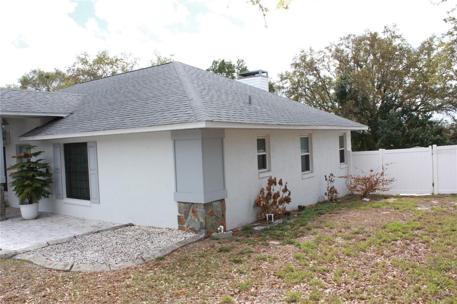 Image 5 of 45 For 1428 Covington Court