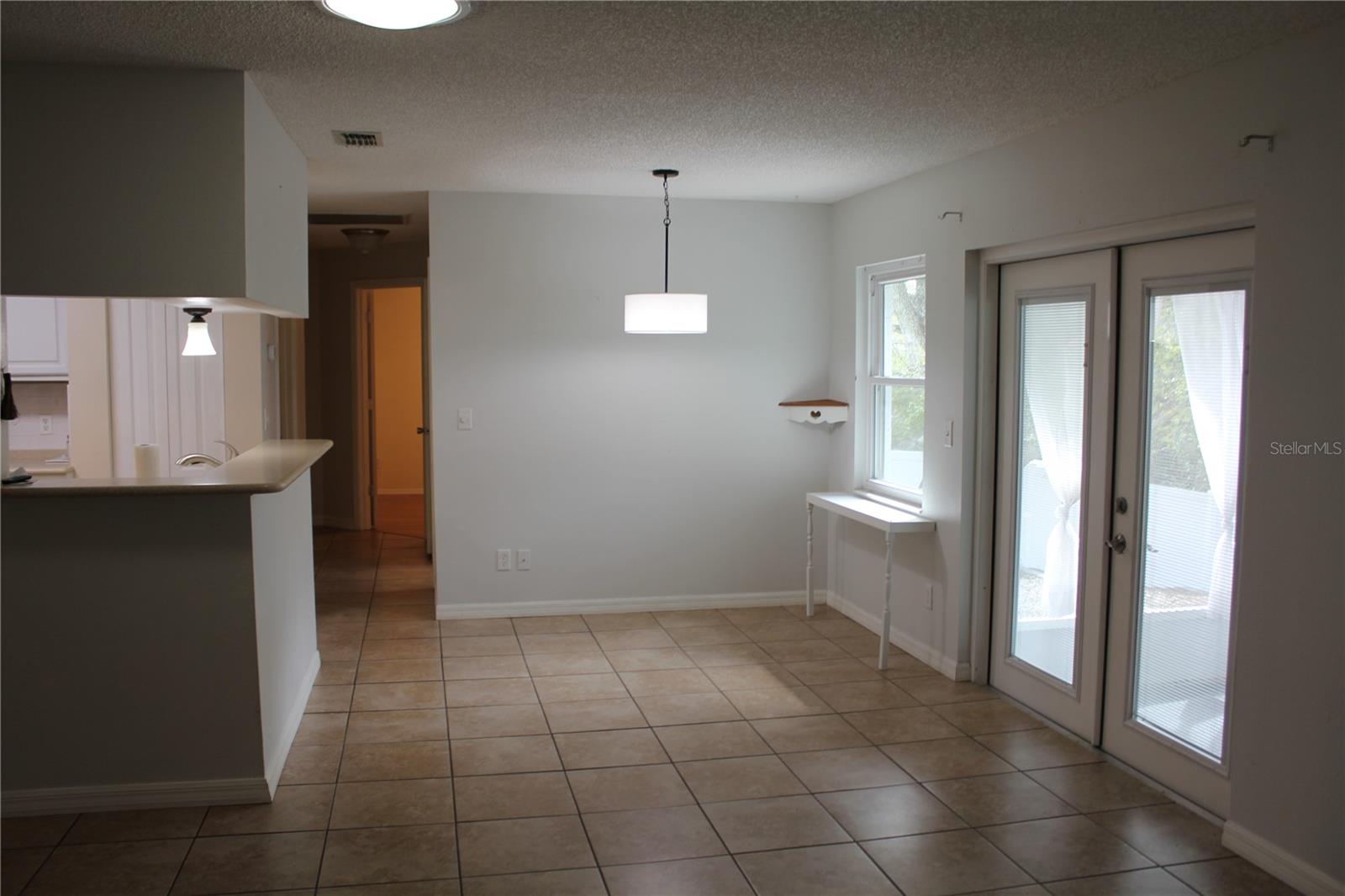 Image 9 of 45 For 1428 Covington Court