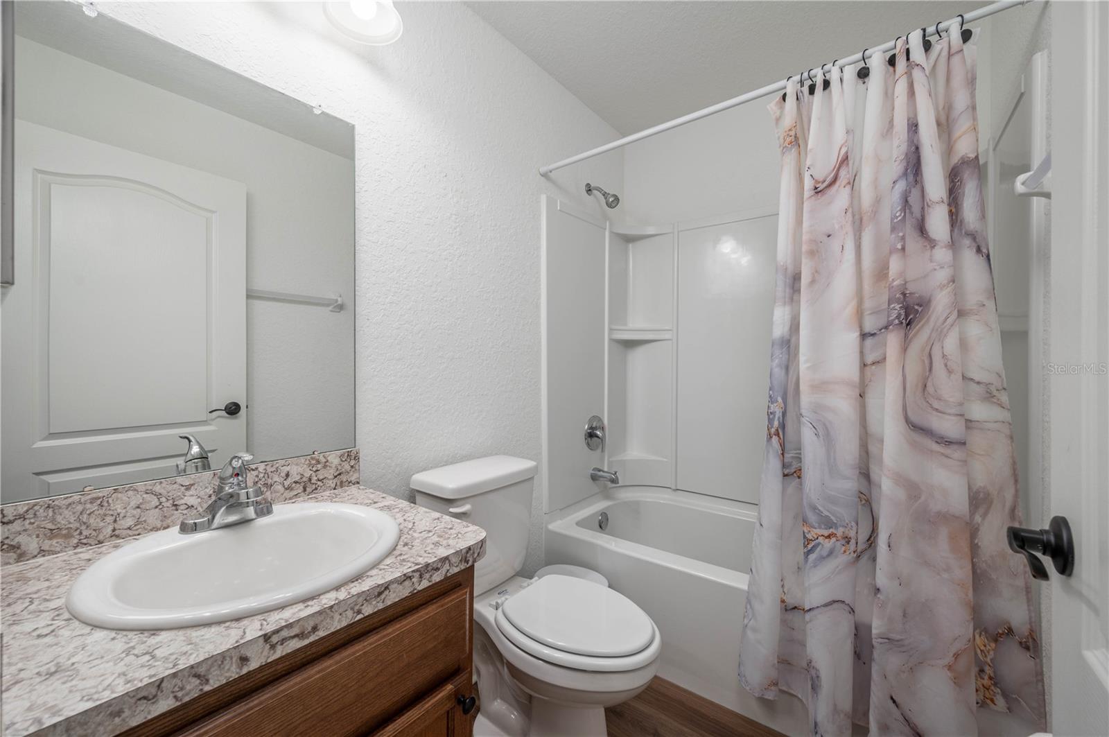 Image 13 of 22 For 343 Dinner Lake Court