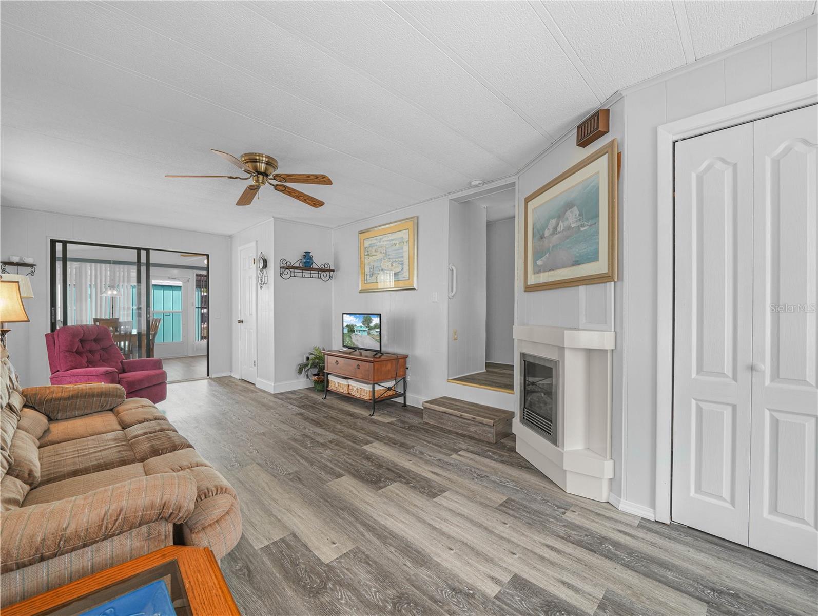 Image 9 of 42 For 8 Silver Doctor Lane