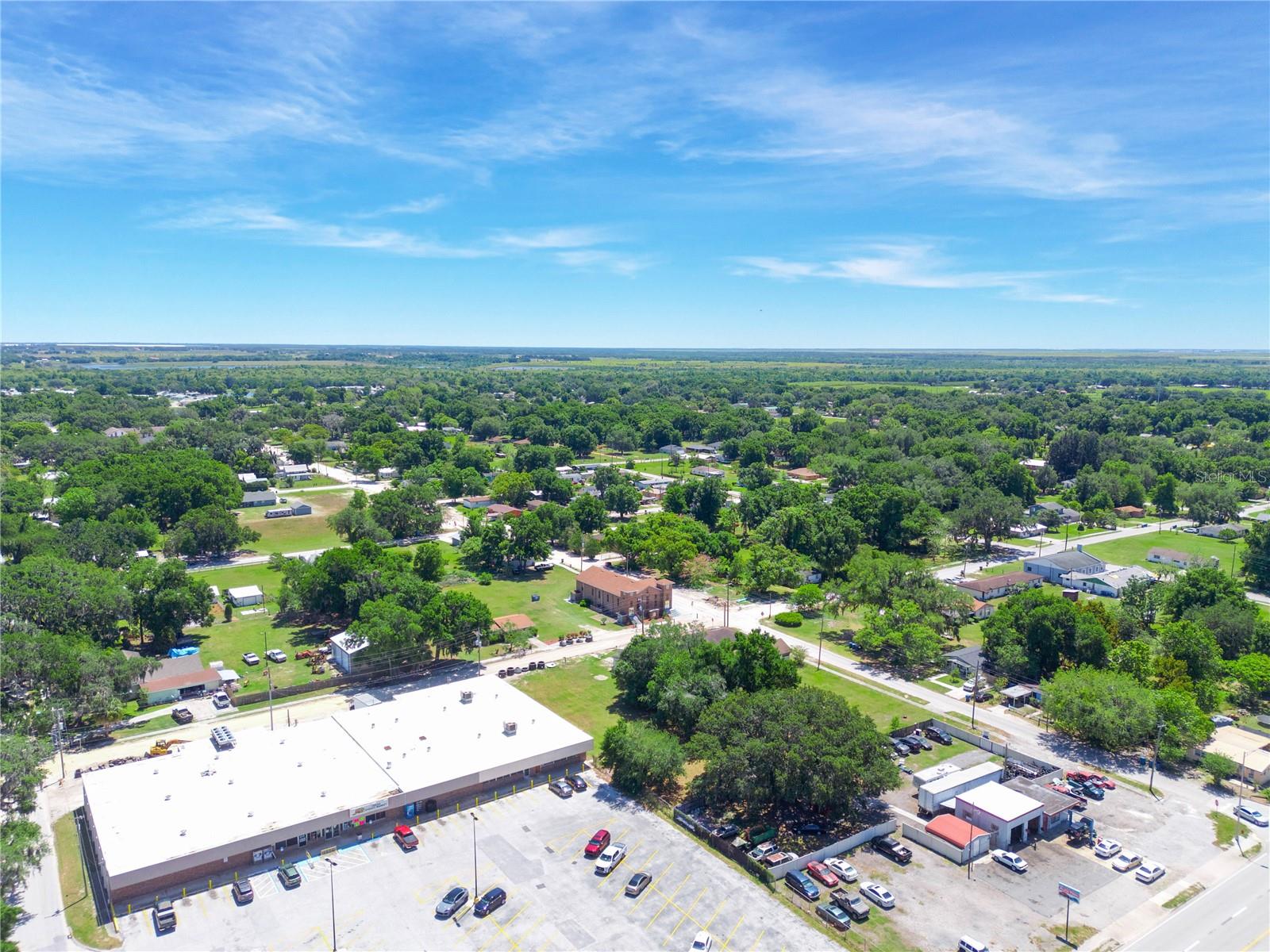 Image 19 of 22 For Lanier Avenue