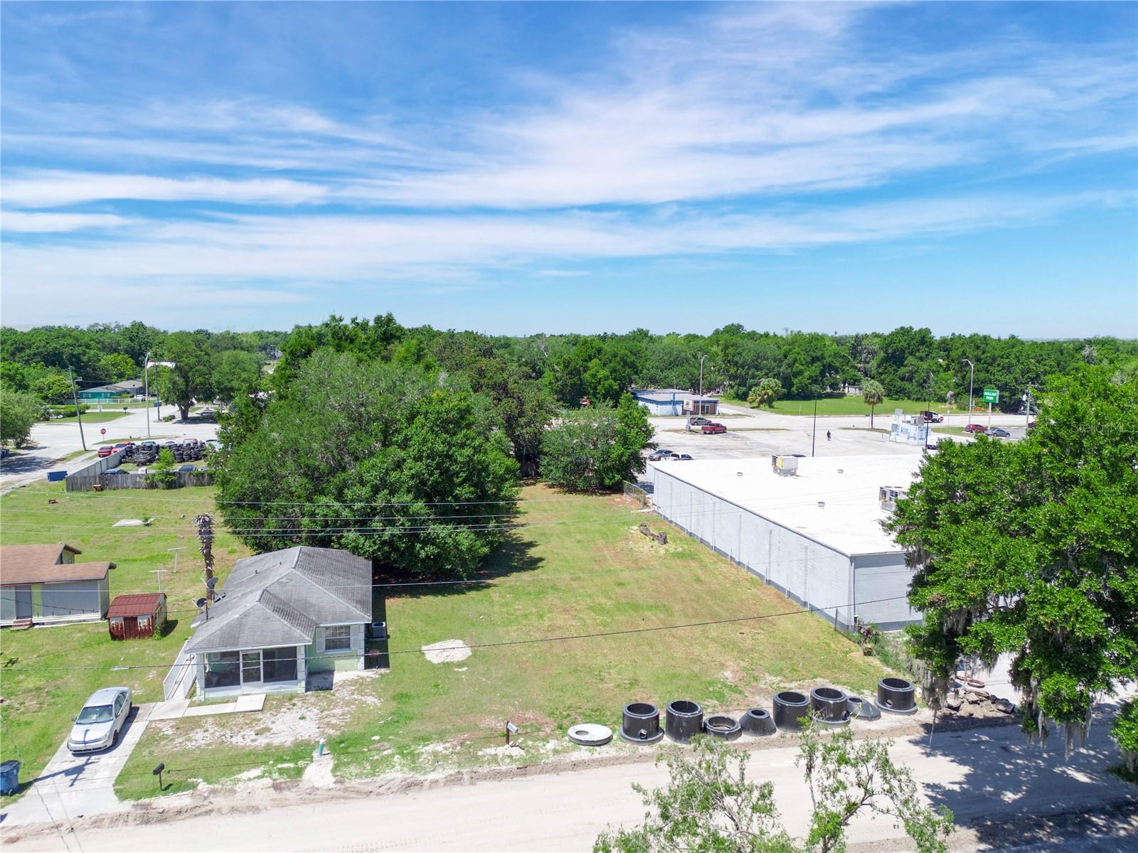 Image 9 of 22 For Lanier Avenue