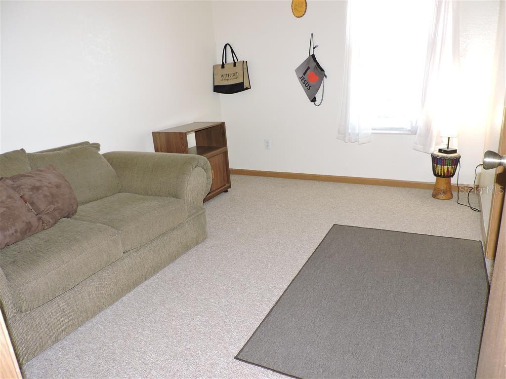 Image 13 of 29 For 2568 Tall Palm Avenue