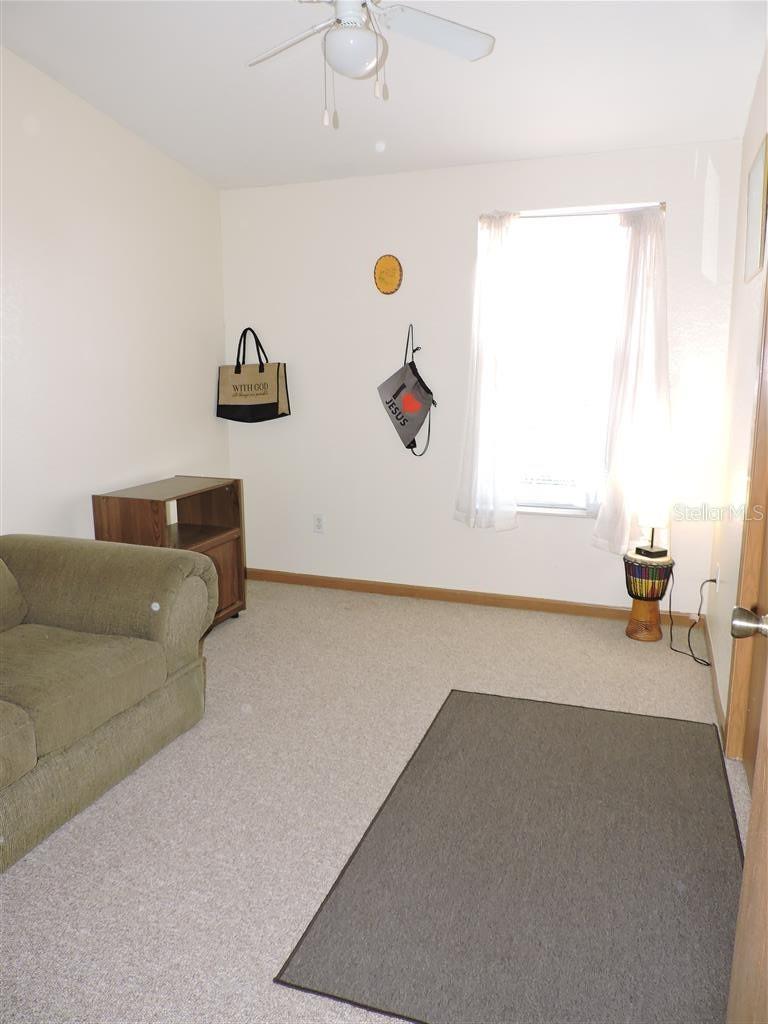 Image 14 of 29 For 2568 Tall Palm Avenue