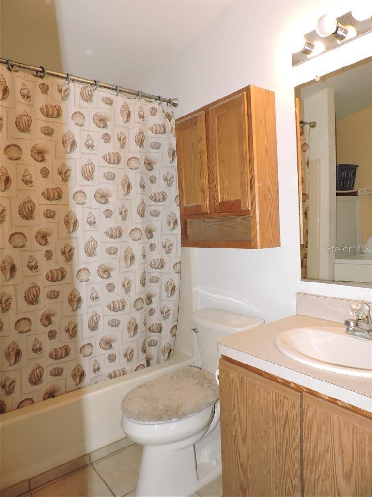 Image 17 of 29 For 2568 Tall Palm Avenue