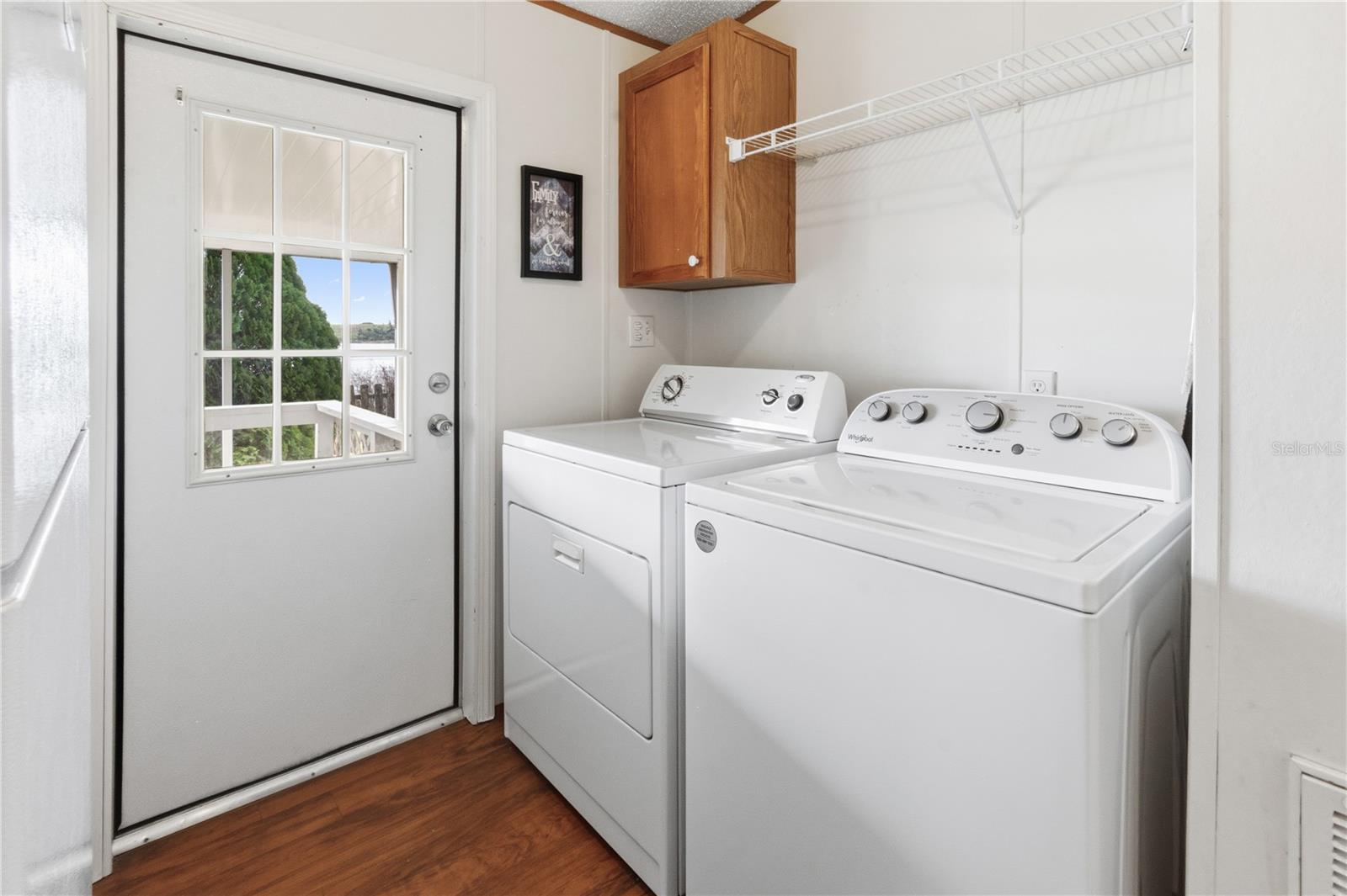 Image 13 of 40 For 116 Carver Street