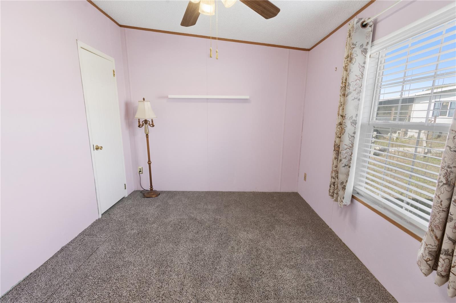 Image 23 of 40 For 116 Carver Street