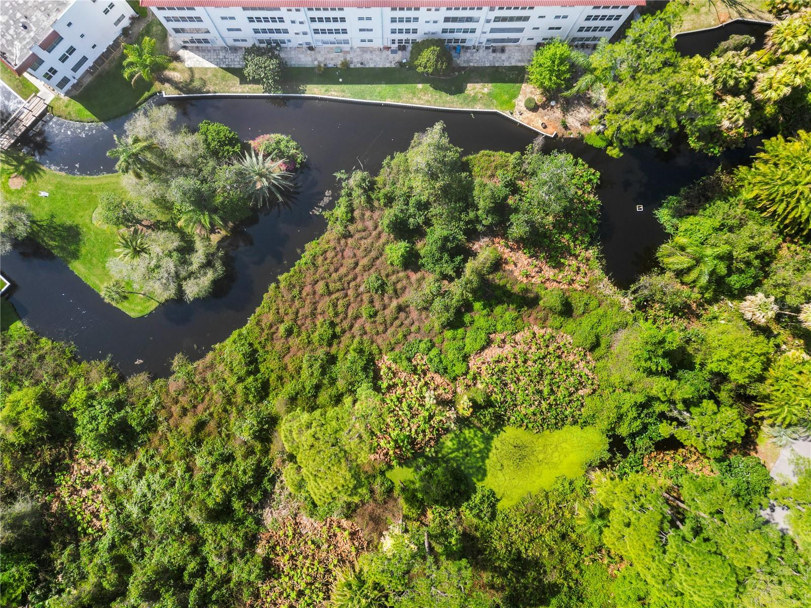 Image 27 of 34 For 200 El Camino Drive 312