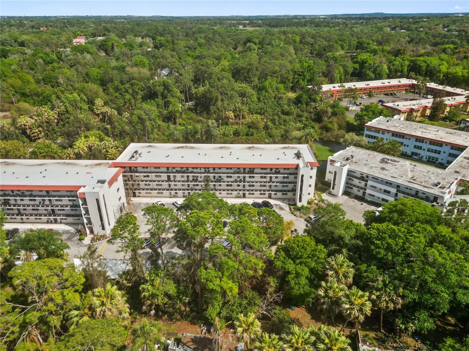 Image 32 of 34 For 200 El Camino Drive 312