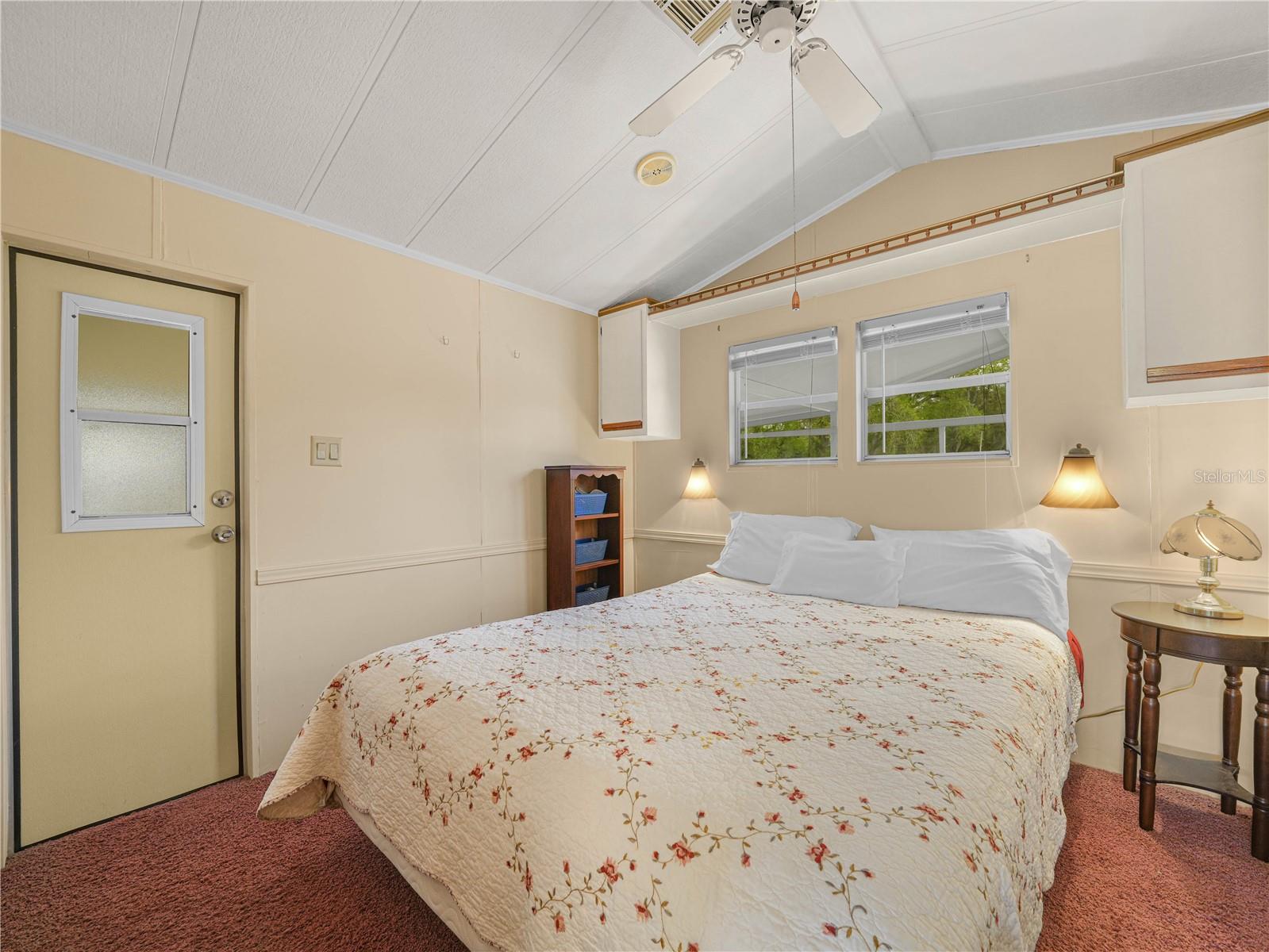 Image 13 of 40 For 6 Silversides Street