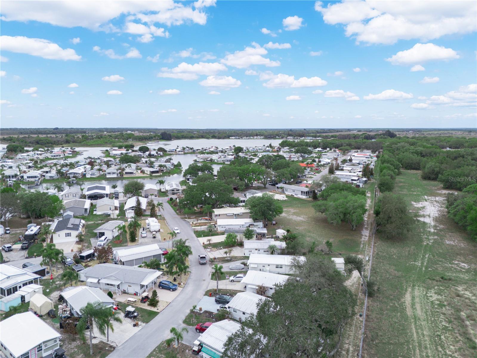 Image 30 of 40 For 6 Silversides Street