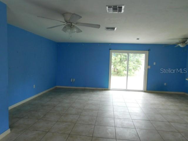 Image 2 of 13 For 2464 Deedra Street