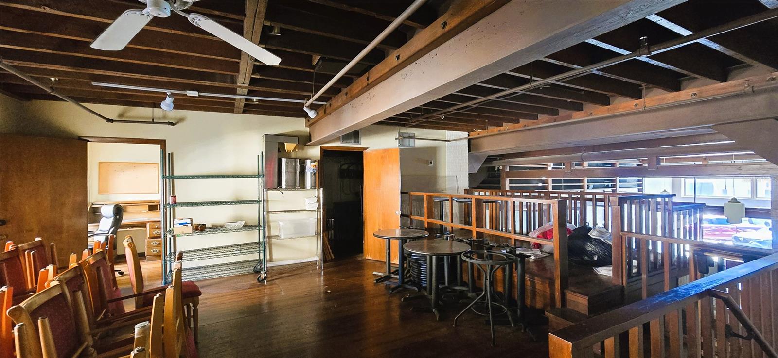 Image 11 of 18 For 253 Stuart Avenue