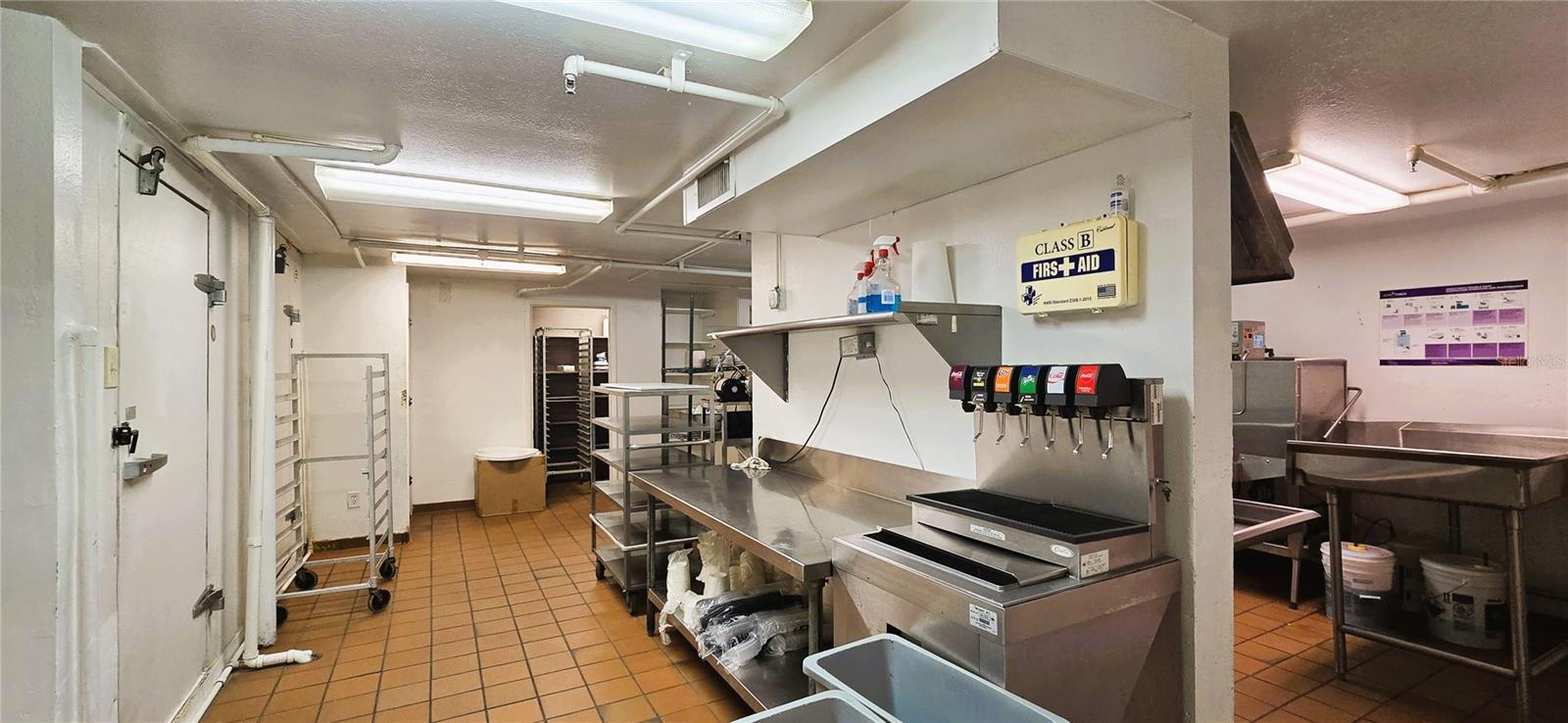 Image 12 of 18 For 253 Stuart Avenue