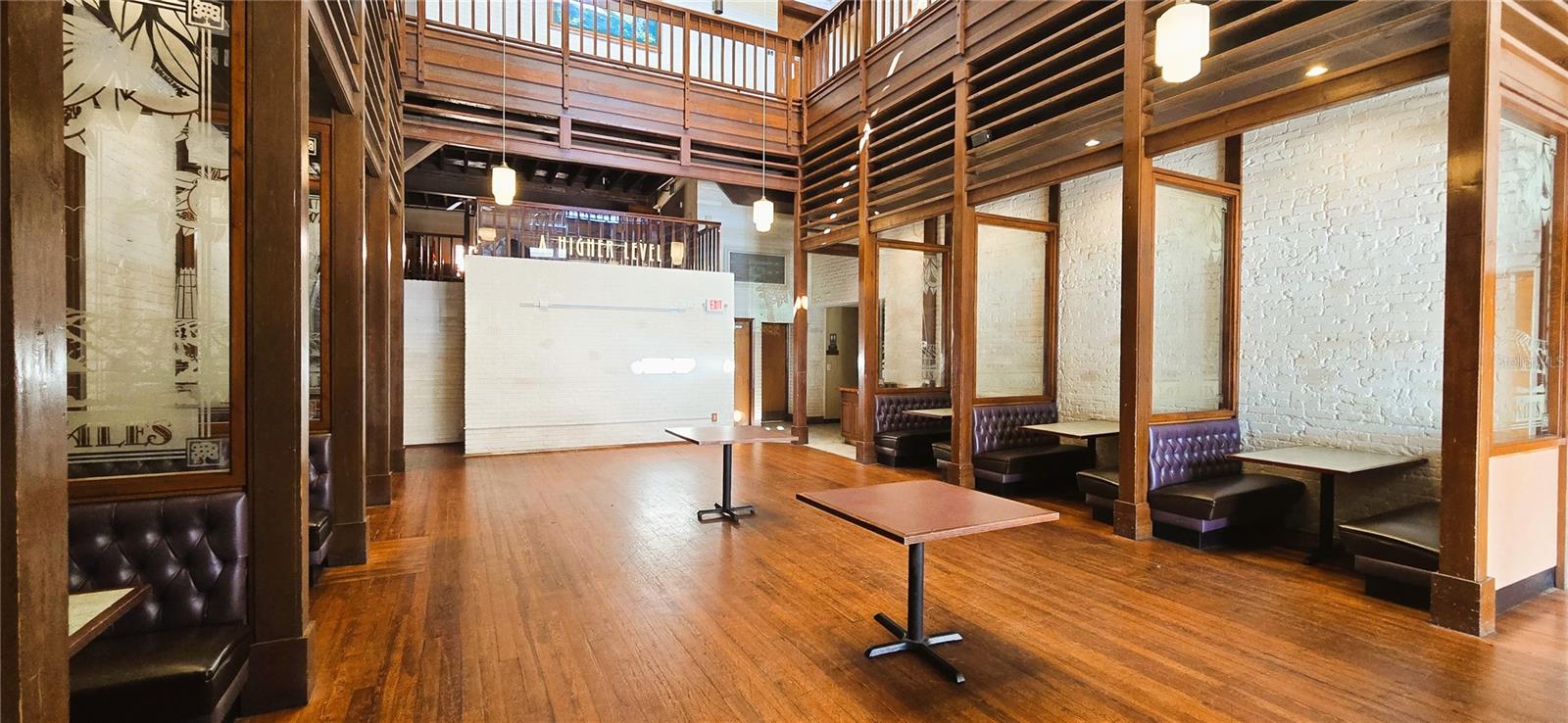 Image 4 of 18 For 253 Stuart Avenue