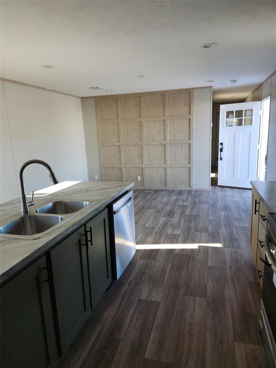 Image 2 of 7 For 2861 Fast Trot Trail