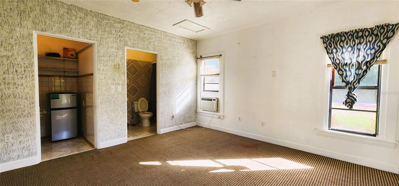 Image 33 of 91 For 315 Ridge Manor Drive