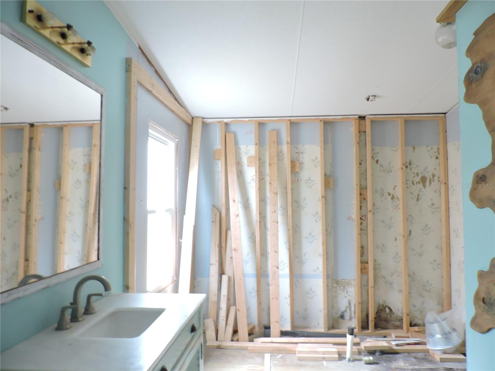 Image 16 of 46 For 2400 Appaloosa Road