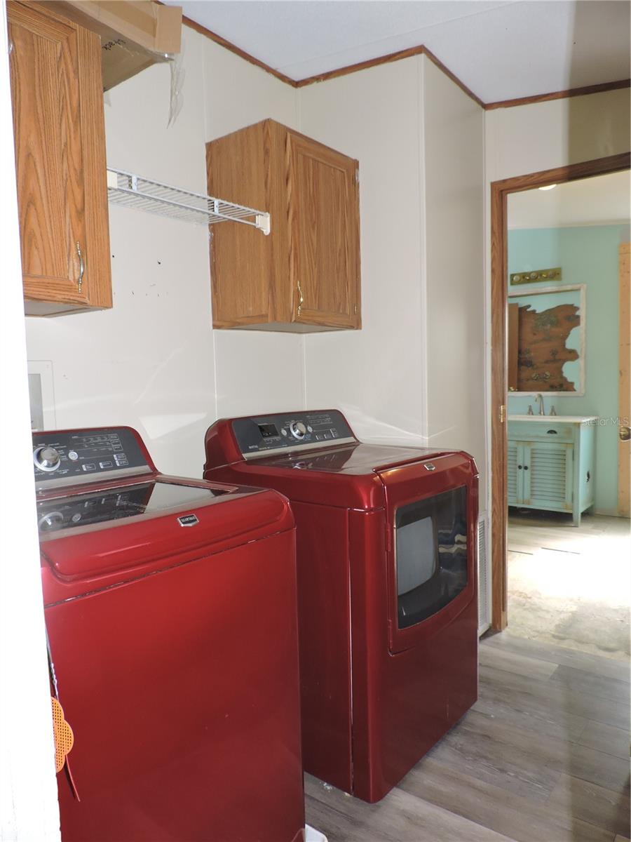 Image 19 of 46 For 2400 Appaloosa Road