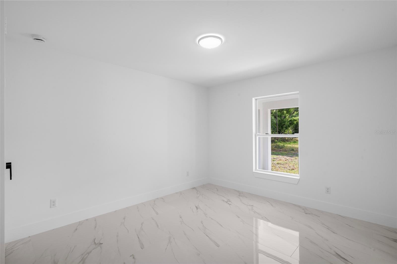Image 15 of 29 For 21483 262nd Street