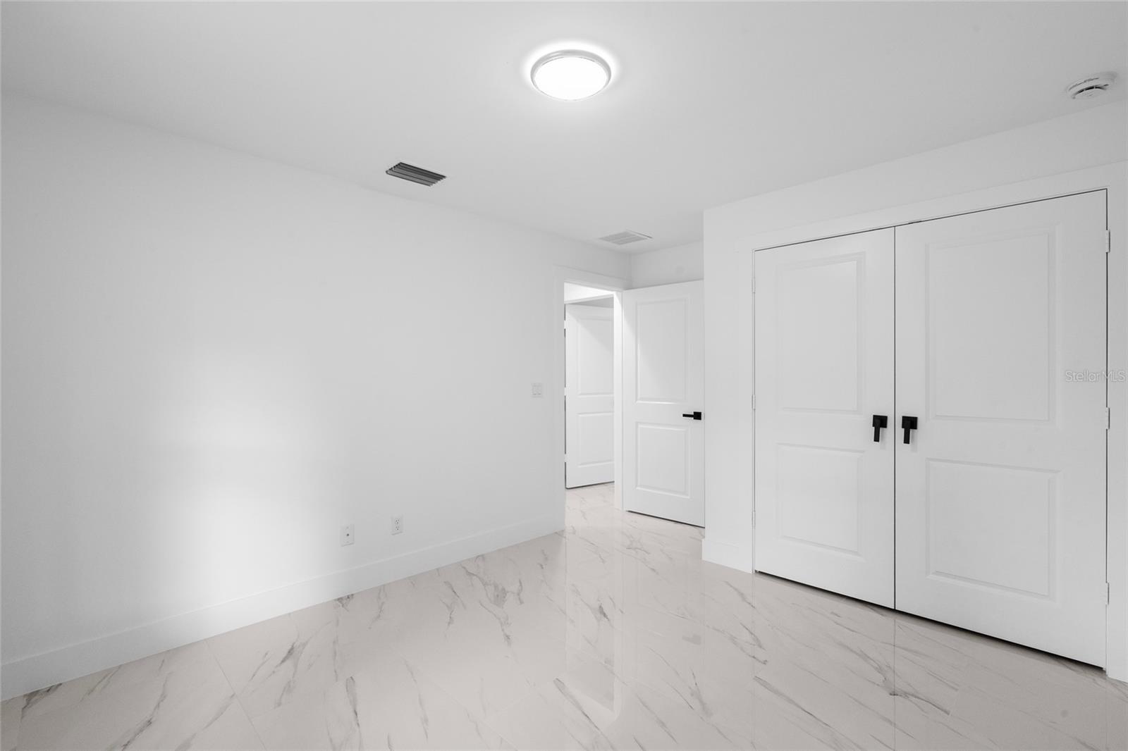 Image 16 of 29 For 21483 262nd Street