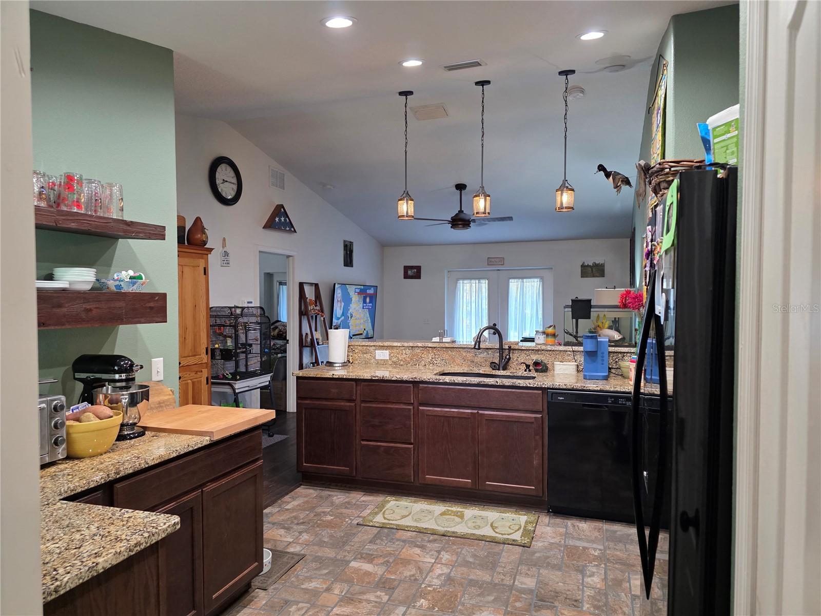 Image 8 of 38 For 1991 Rosalie Lake Road