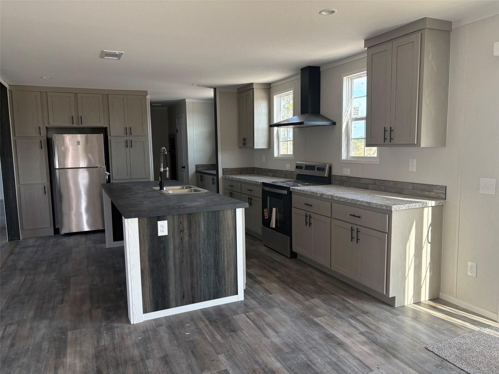 Image 5 of 22 For 18990 268th Street