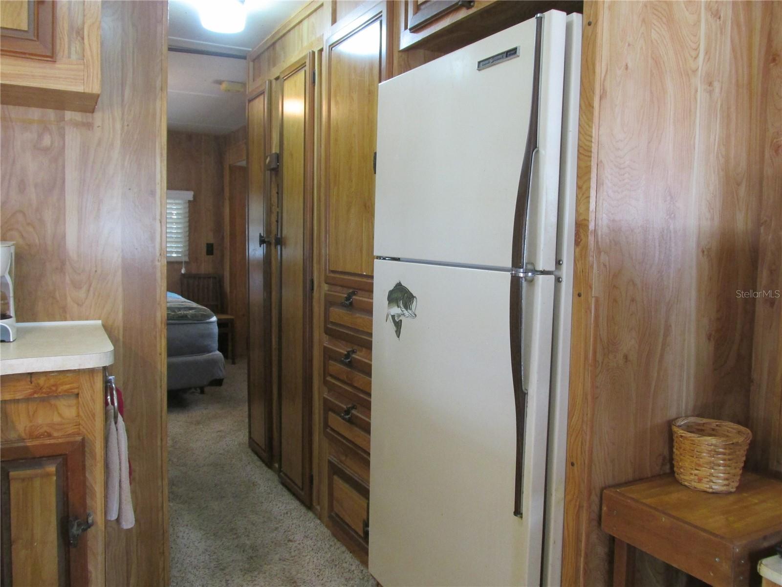 Image 11 of 33 For 7 Blue Quill Circle