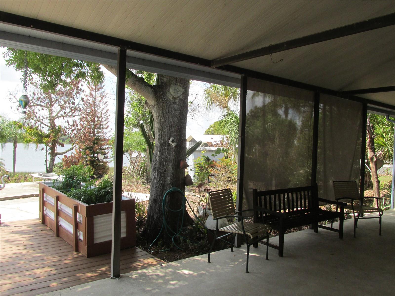 Image 21 of 33 For 7 Blue Quill Circle