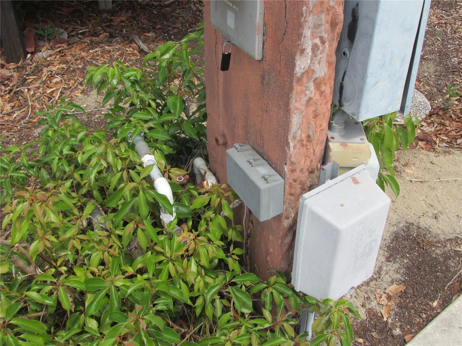 Image 6 of 15 For 9 Blue Quill Circle