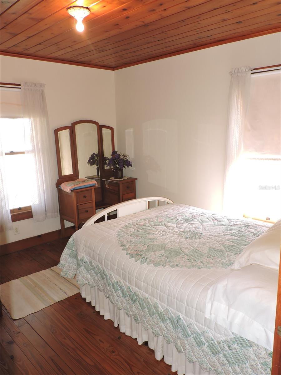 Image 15 of 49 For 14213 Reese Drive