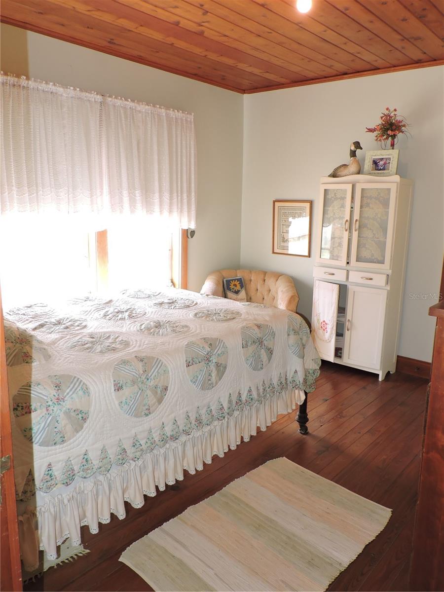 Image 20 of 49 For 14213 Reese Drive