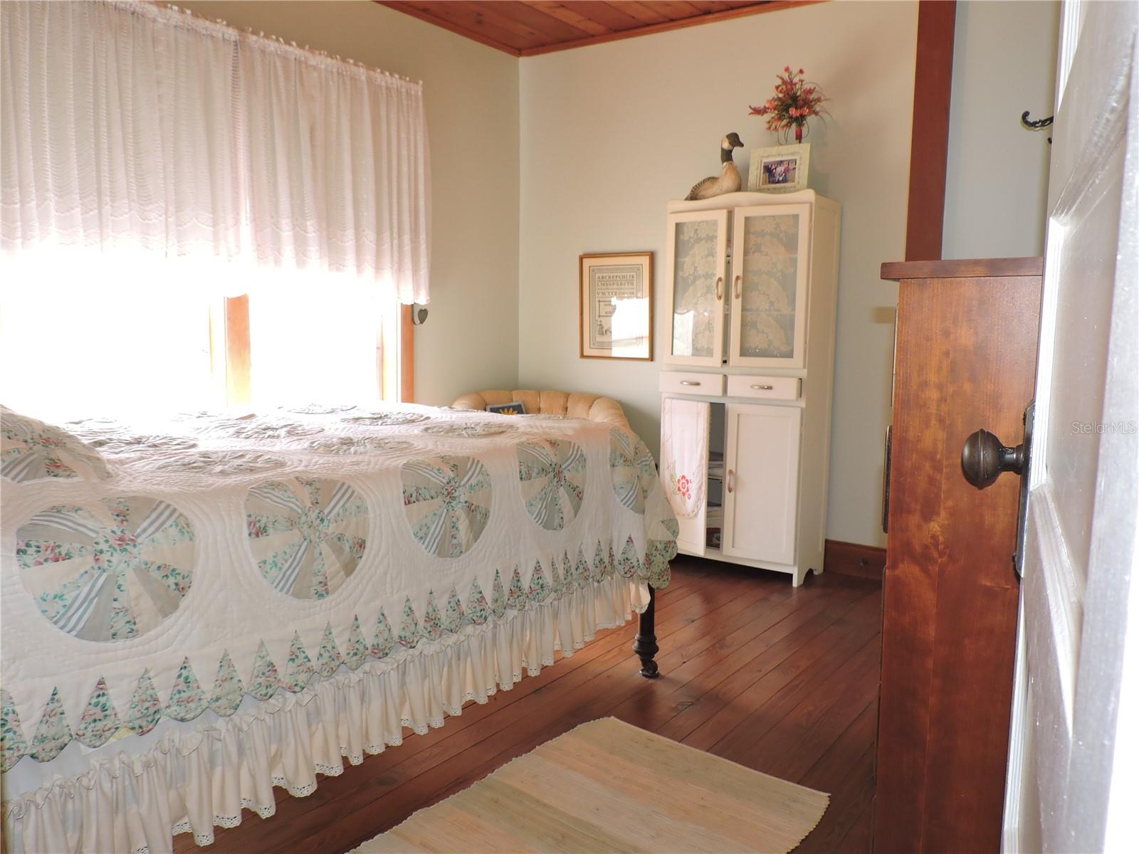 Image 21 of 49 For 14213 Reese Drive