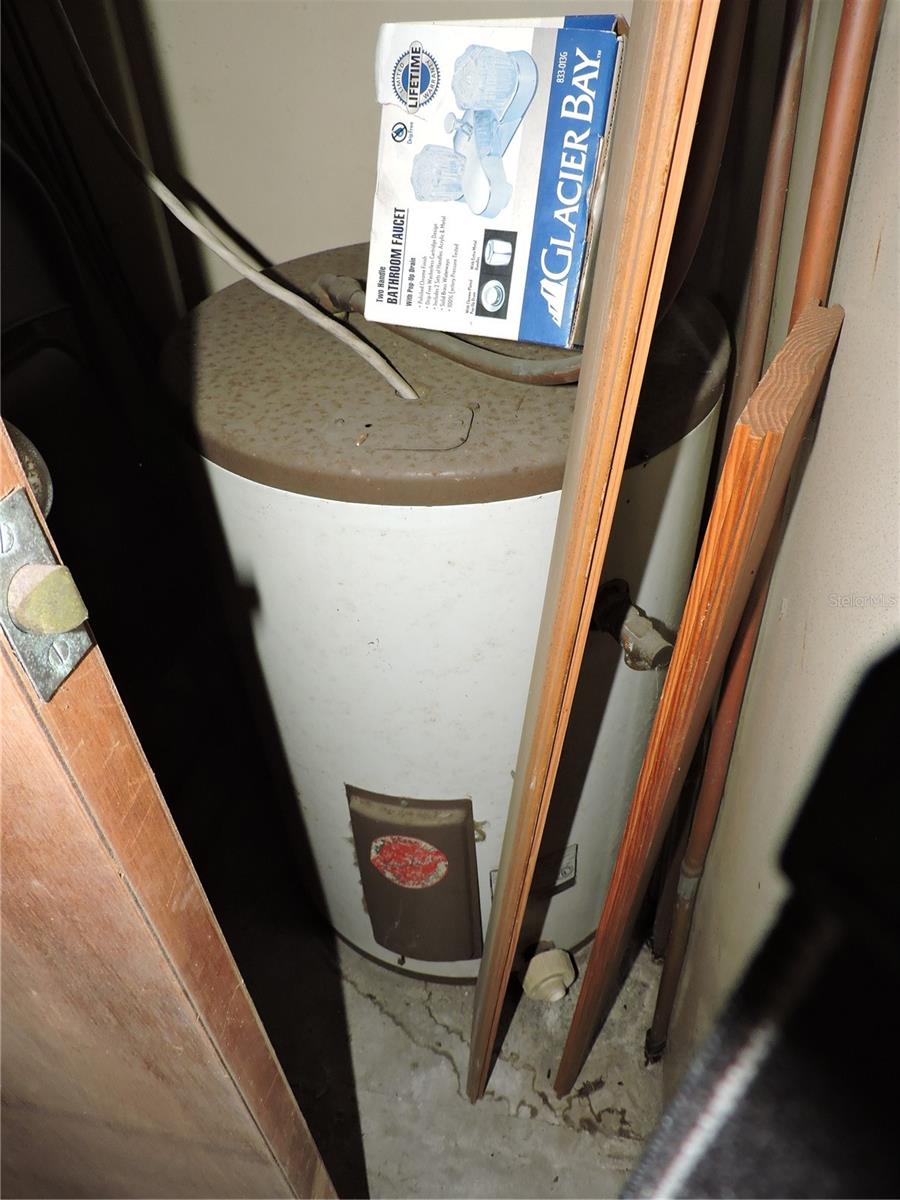 Image 34 of 49 For 14213 Reese Drive