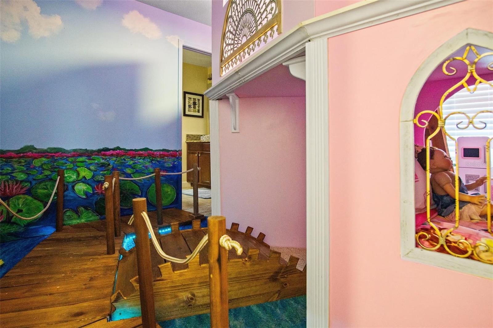 Image 22 of 59 For 1452 Rolling Fairway Drive