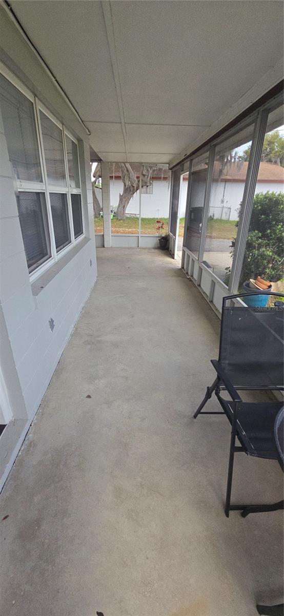 Image 2 of 21 For 1573 Ft Meade Rd