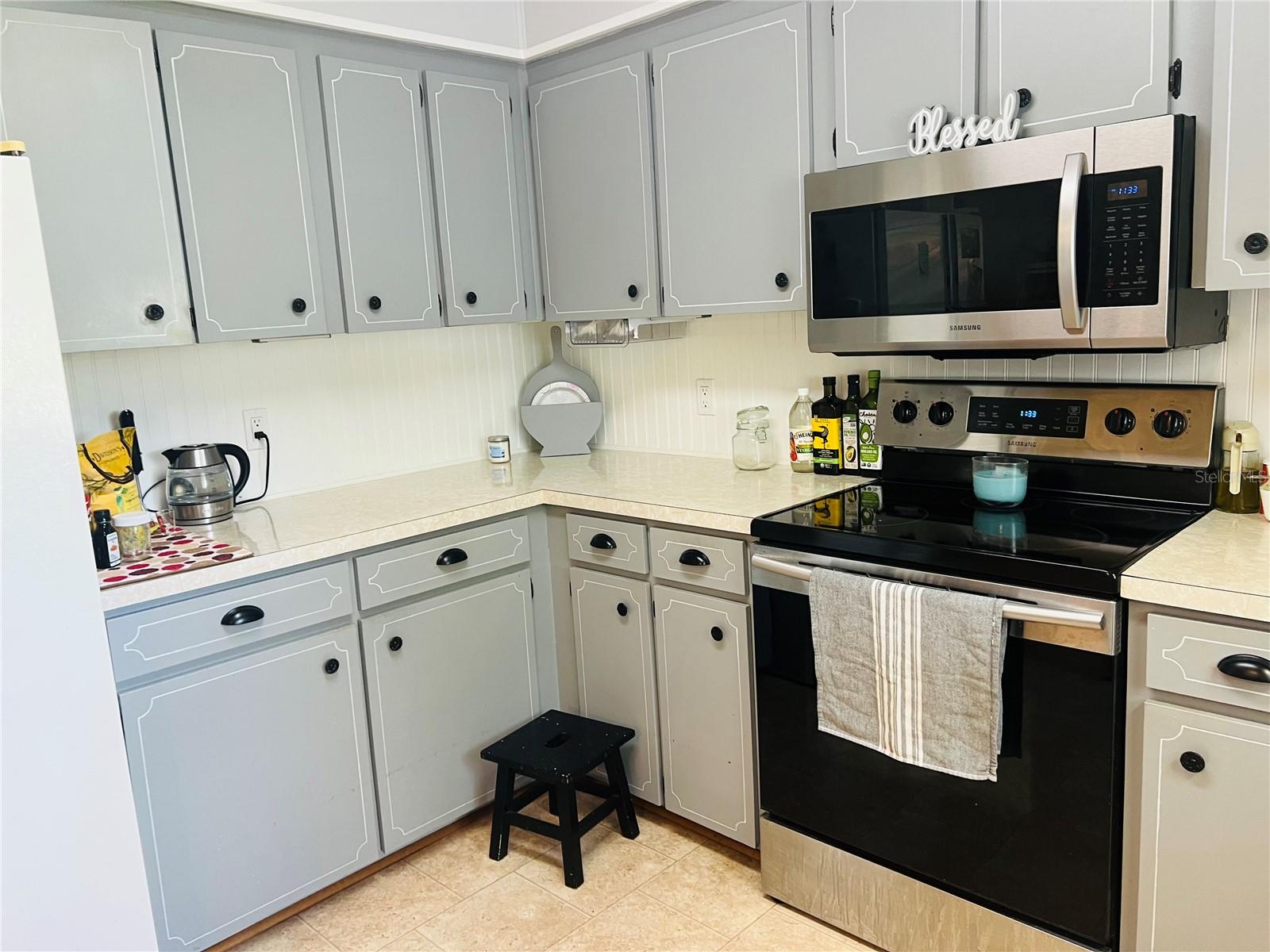 Image 40 of 98 For 8225 Wakeford Road