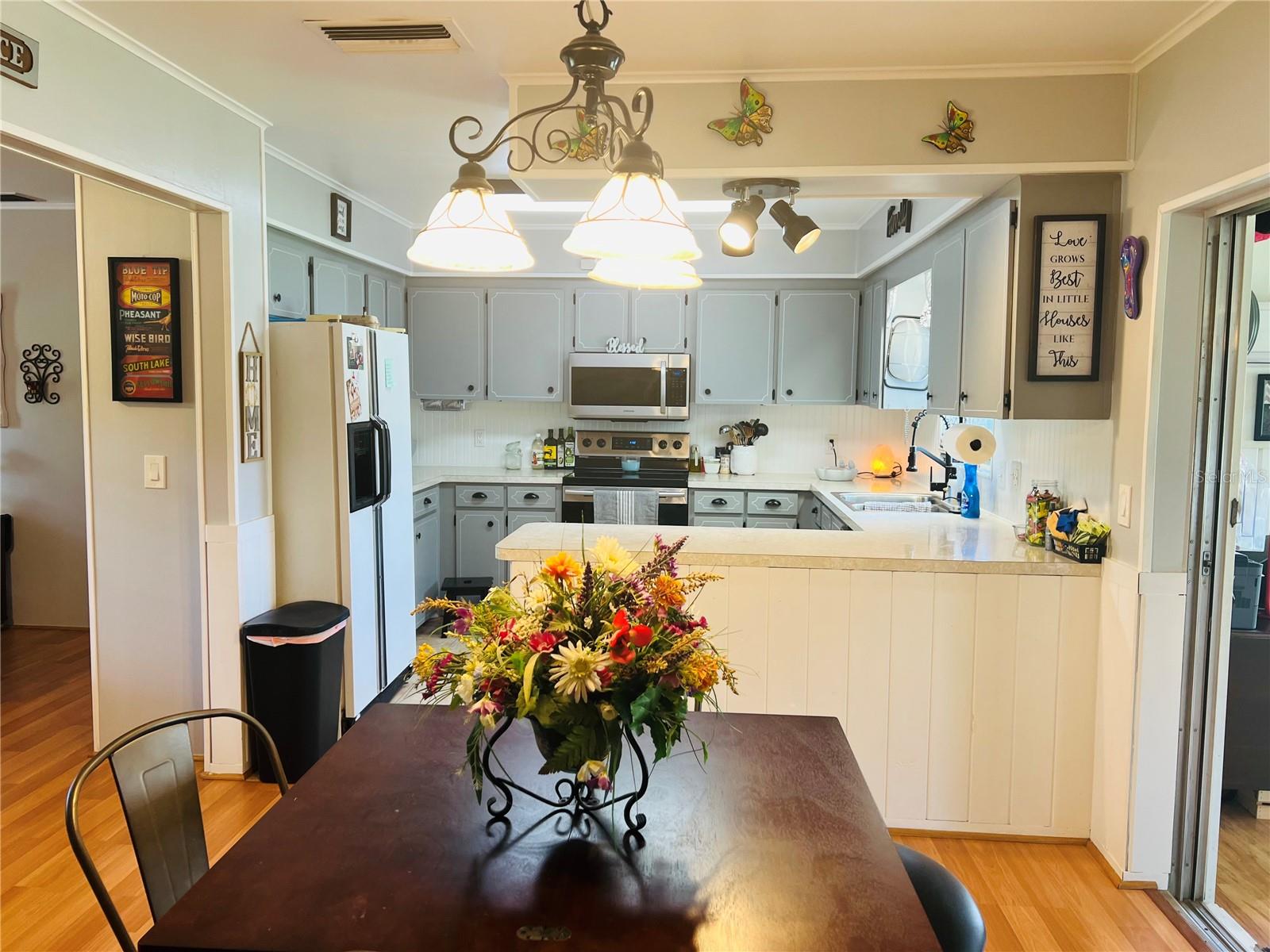 Image 43 of 98 For 8225 Wakeford Road