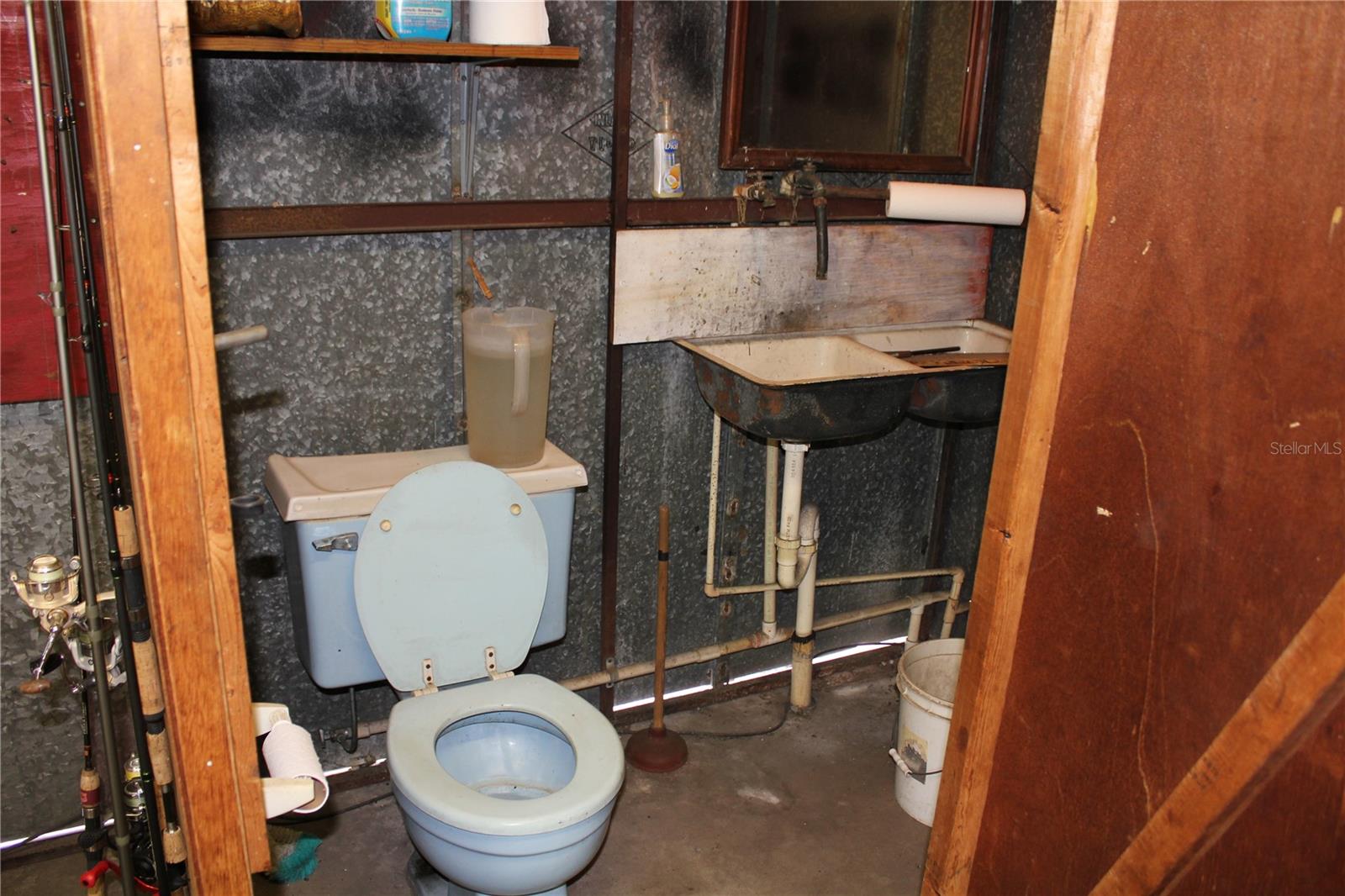 Image 67 of 98 For 8225 Wakeford Road