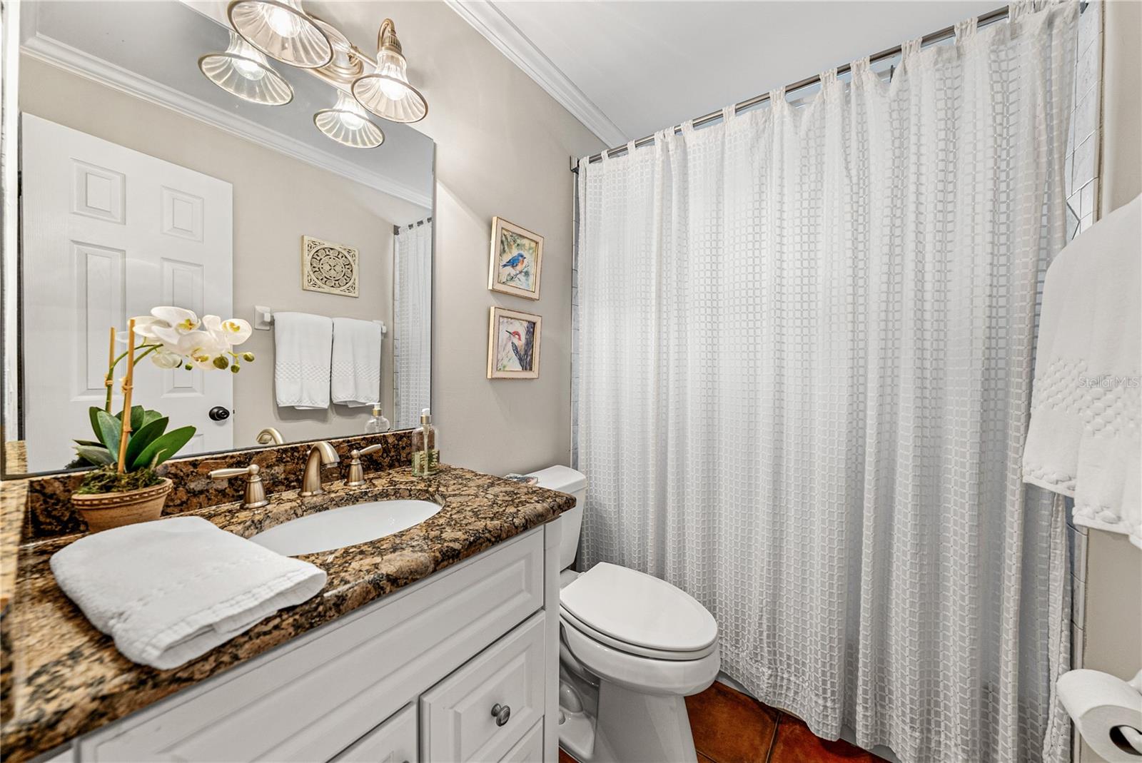 Image 25 of 96 For 1075 Cody Cove Road