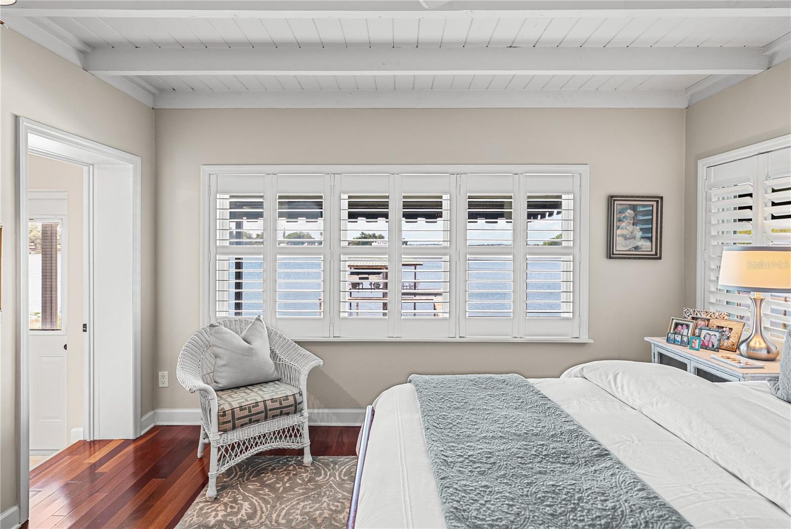 Image 29 of 96 For 1075 Cody Cove Road