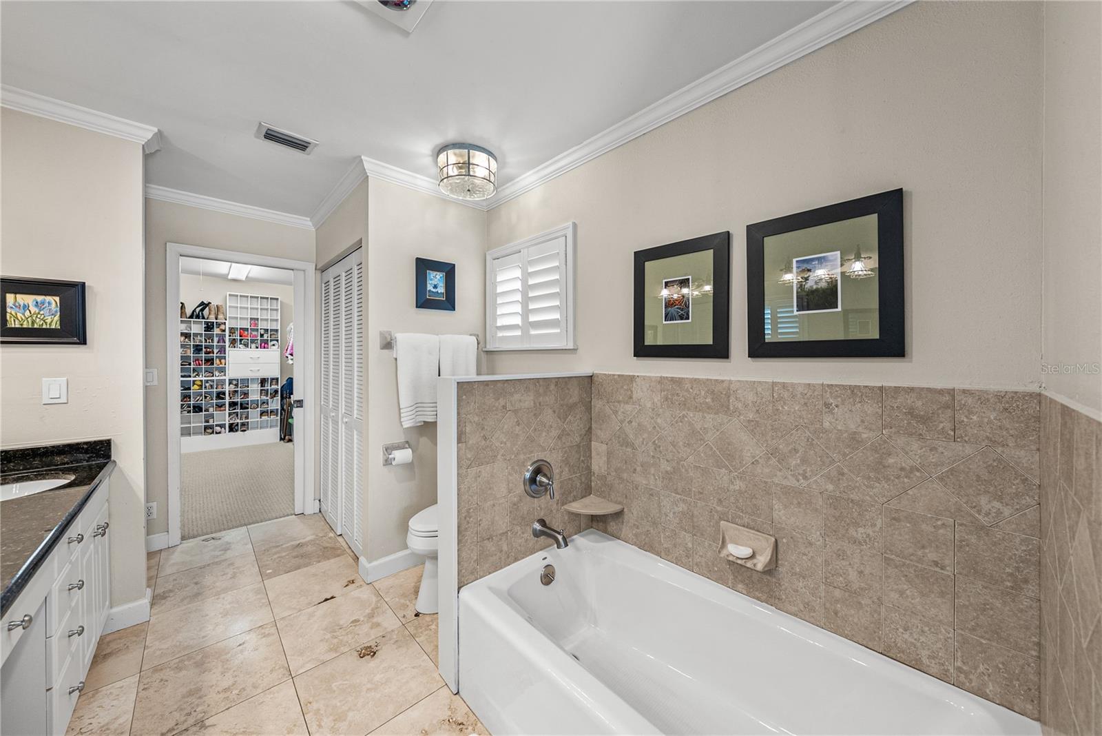 Image 32 of 96 For 1075 Cody Cove Road